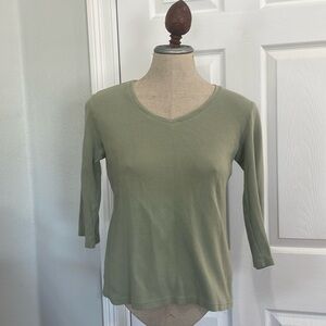 Karen Scott by Macy’s V-neck 3/4 sleeve 100% cotton green top women’s size PM